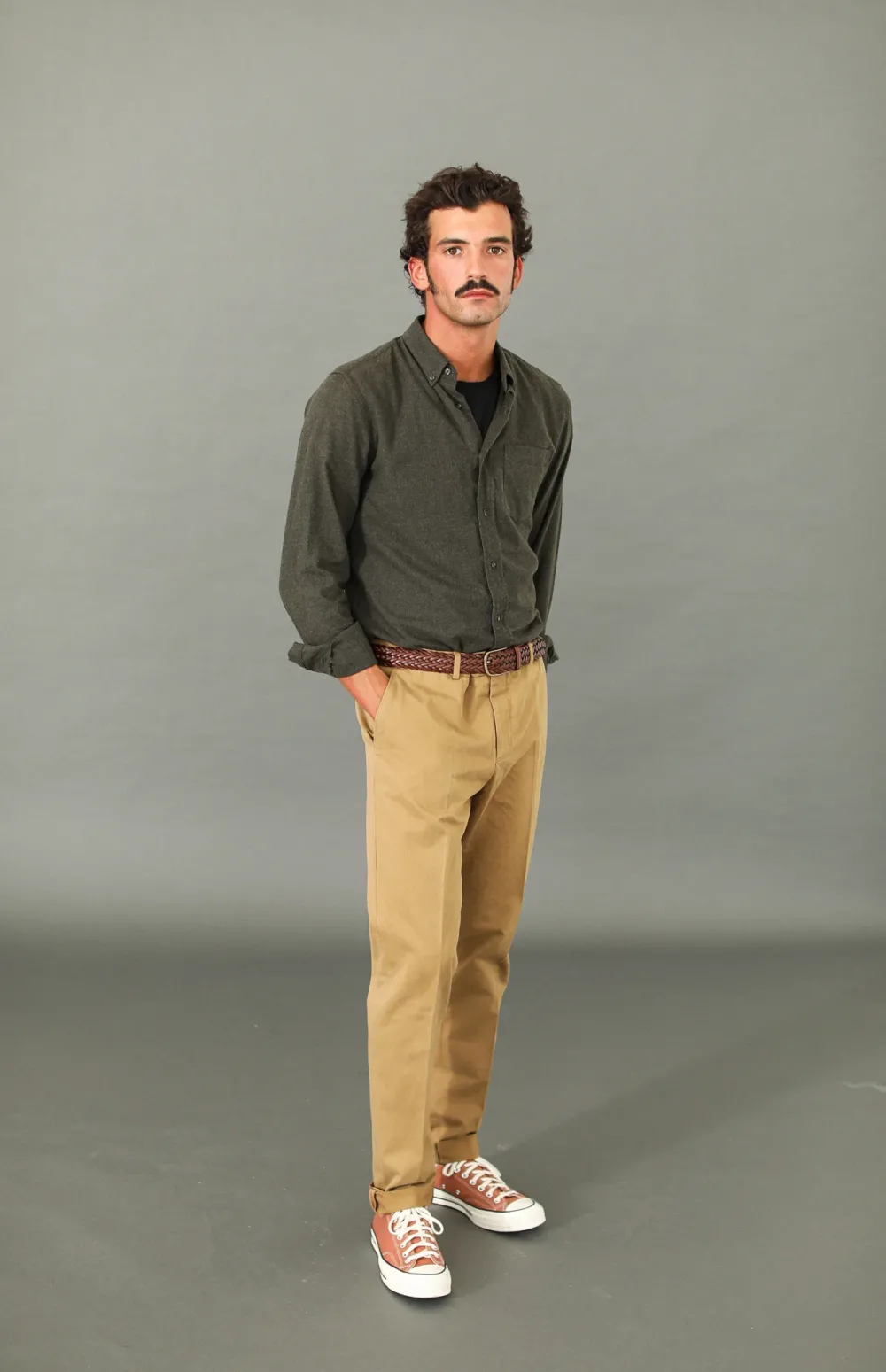 Drapeau Noir Chino Ajusté Camel Best