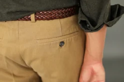 Drapeau Noir Chino Ajusté Camel Best