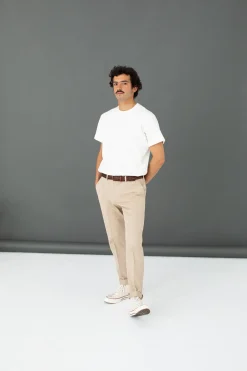 Drapeau Noir Chino Twill Italien - Coupe Ajustée Beige Online