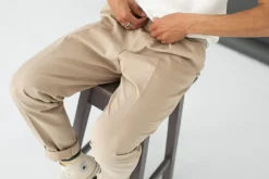 Drapeau Noir Chino Militaire à Pince Beige Sale