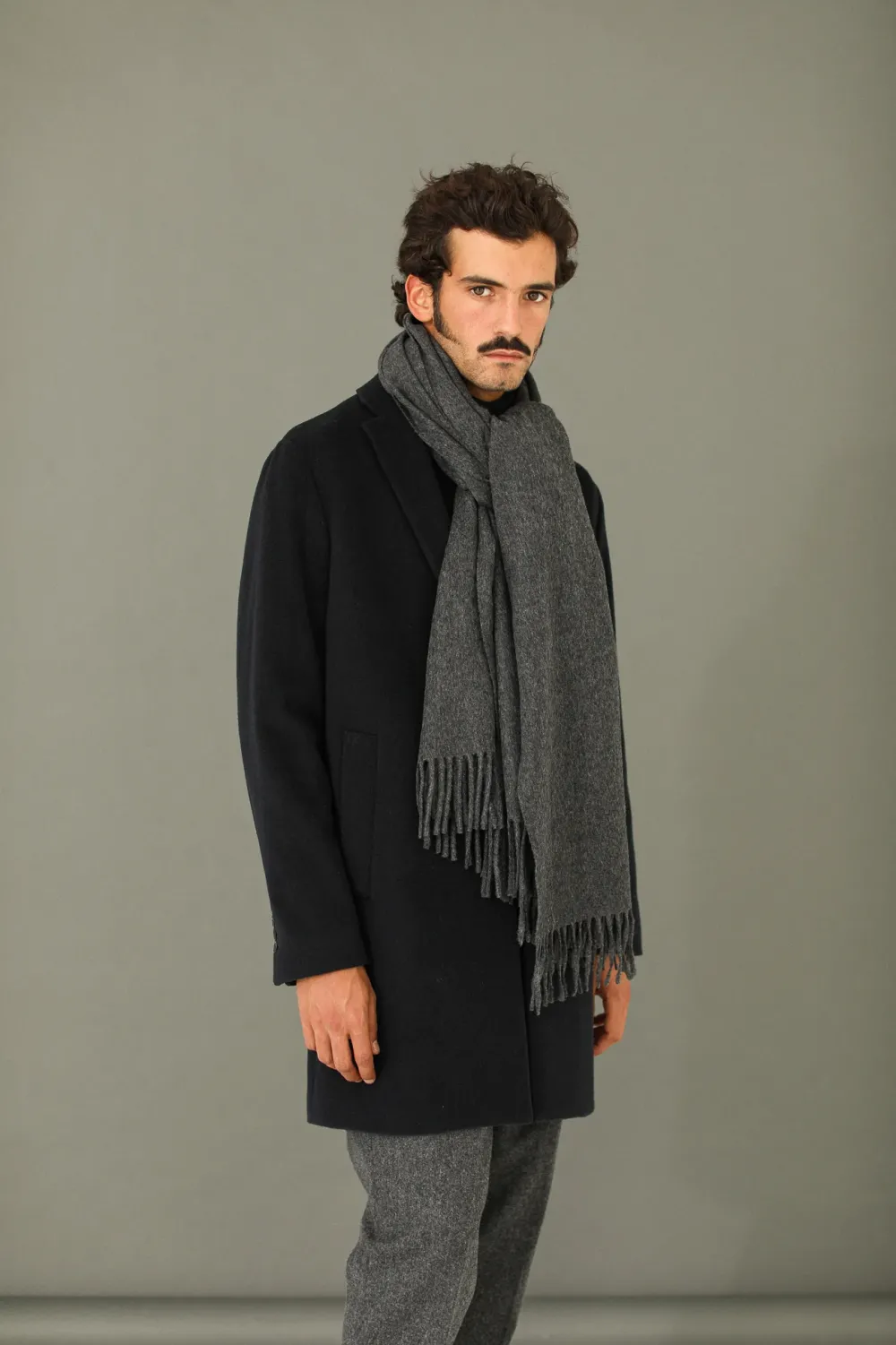 Drapeau Noir Echarpe Oversize Lambswool Gris Chiné Dark Grey Fashion