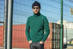 Drapeau Noir Pull Col Roulé Laine d'Agneau Vert Store