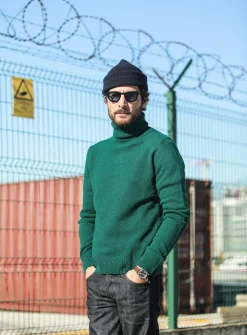 Drapeau Noir Pull Col Roulé Laine d'Agneau Vert Store
