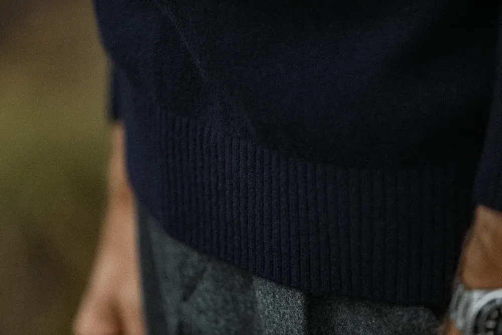 Drapeau Noir Pull Col Roulé Pure Laine Marine Navy Flash Sale